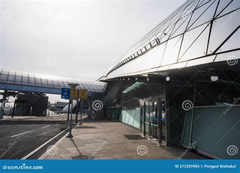 Incheon Airport Terminal 1 Train Station or Airport Railroad Express ...