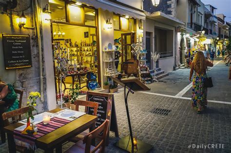 Rethymnon Evening Walk In Pictures | # Daily CRETE