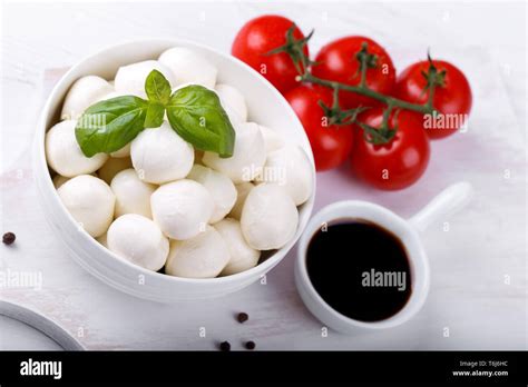 Italian mozzarella cheese Stock Photo - Alamy