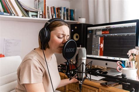 Home Recording Studio Essentials for Beginners - 42West