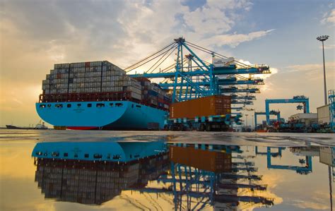 APM Terminals expande su presencia en el Canal de Suez