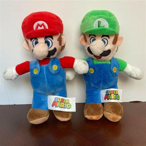 World of Nintendo Super Mario Bros. Luigi & Mario Set 9" Plush 2019 ...