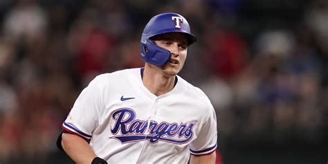 Corey Seager having home success with Rangers