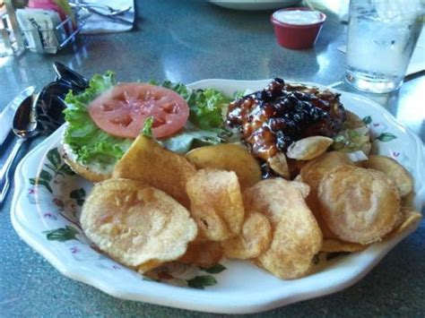 WHISTLIN' JACK LODGE RESTAURANT, Naches - Restaurant Reviews, Photos & Reservations - Tripadvisor