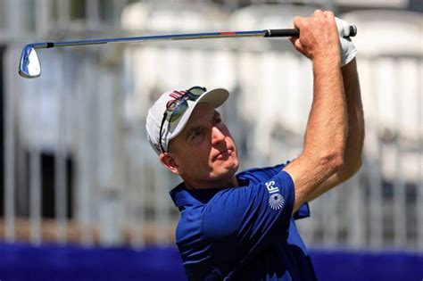 Host Jim Furyk tied for lead at Furyk & Friends