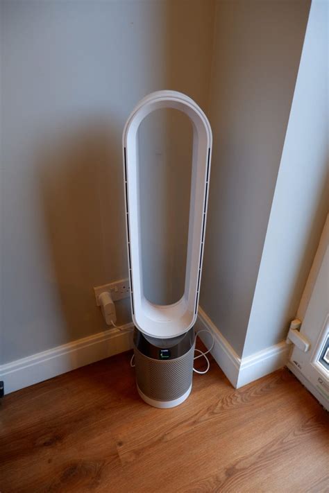 Dyson Pure Cool Tower Fan Review – A smart air-purifying fan for asthma ...