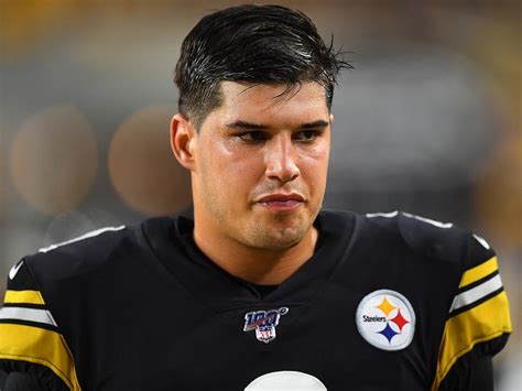 Steelers QB Mason Rudolph Belatedly Fined $50k for Garrett Fight ...