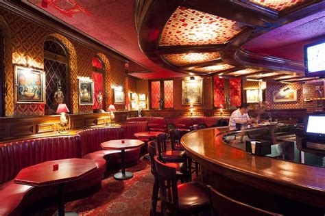 The 15 Best Old Hollywood Restaurants - Los Angeles - The Infatuation | Los angeles restaurants ...