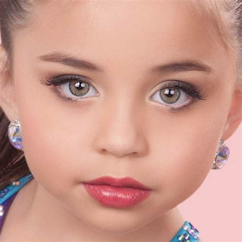 Easy Dance Recital Makeup in Minutes – JAM Cosmetics Toddler Makeup, Kids Makeup, Childrens ...