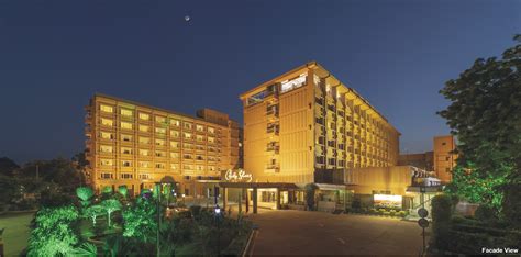 Hotel Clarks Shiraz has been chosen top 5 Hotels with incredible view ...