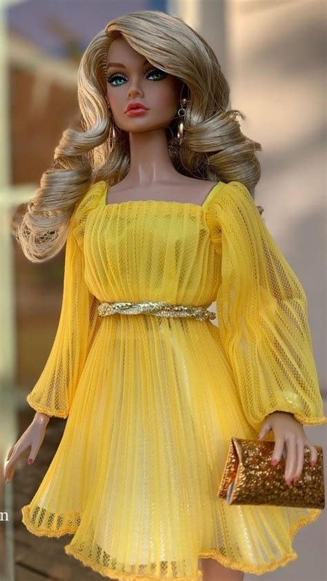 Pin by Nata on beautiful Dolls | Doll clothes barbie, Barbie dress fashion, Barbie wardrobe