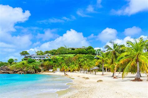 Best Beaches in Antigua and Barbuda