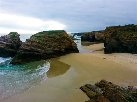 Beach of the Cathedrals: What makes this beach so amazing!