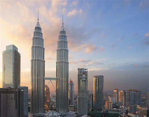 Petronas Twin Towers - Kuala Lumpur: Get the Detail of Petronas Twin ...