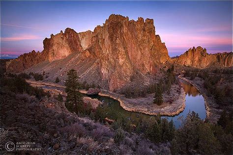 Smith Rock Sunrise | Smith rock state park, Oregon road trip, Oregon travel