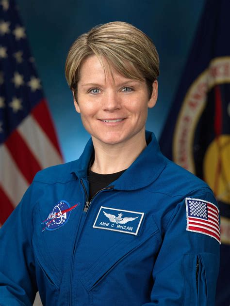 Meet NASA Astronaut & Artemis Team Member Anne McClain [Video]