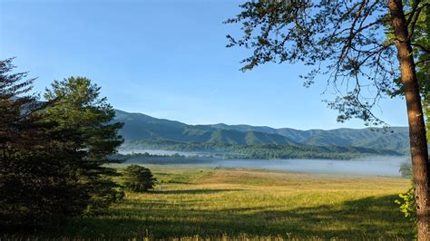 Hidden Hiking Trails in the Great Smoky Mountains - MapSof Mag