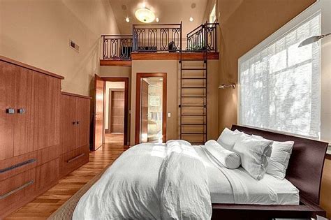 60 Primary Bedrooms with Tall Ceilings (Photos)