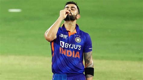 Anand Mahindra reacts as Virat Kohli smashes 71st century after 1021 ...