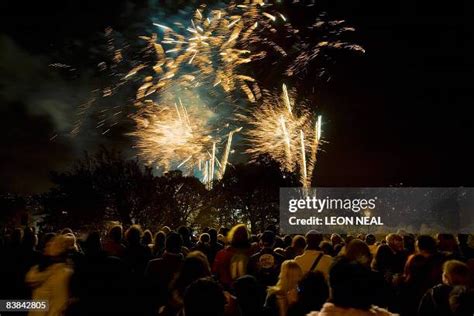 112 Alexandra Palace Fireworks Stock Photos, High-Res Pictures, and ...