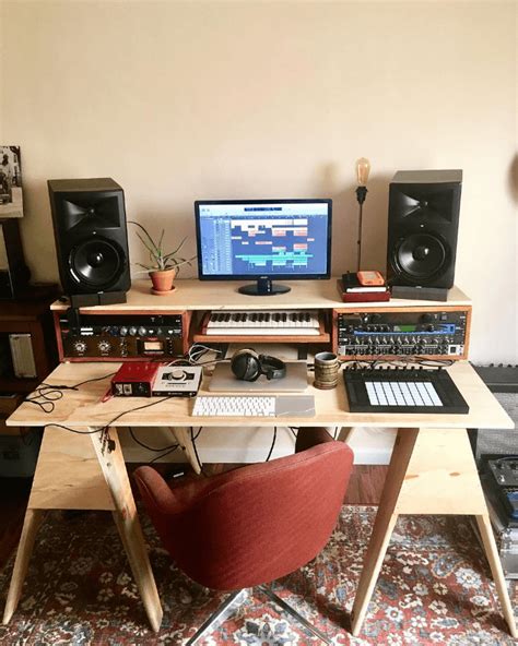 10 best studio desks for music production – Artofit