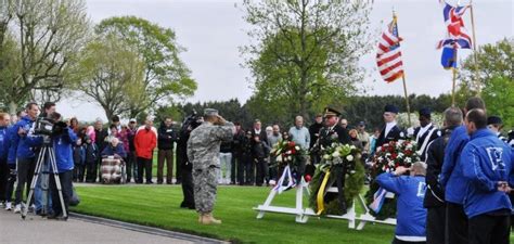 IMCOM Soldiers, Dutch runners celebrate Netherlands Liberation Day | Article | The United States ...