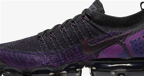 Nike Air Vapormax Flyknit 2 'Black & Vivid Purple & Night Purple ...