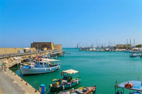 heraklion-port – Mari Kristin Beach Hotel