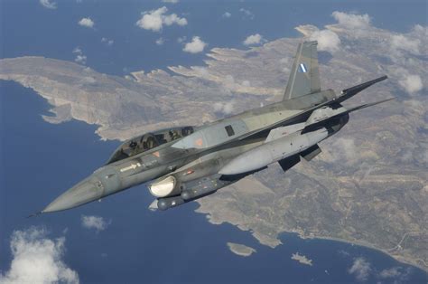 General Dynamics F-16 Fighting Falcon: Military Excellence in the Skies