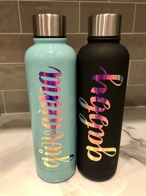 Holographic cricut vinyl water bottles #cricut #cricutprojects #cricutmade | Diy water bottle ...