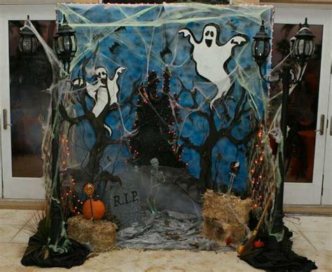 12 Halloween Party Decoration Ideas: To Make Your Party Memorable