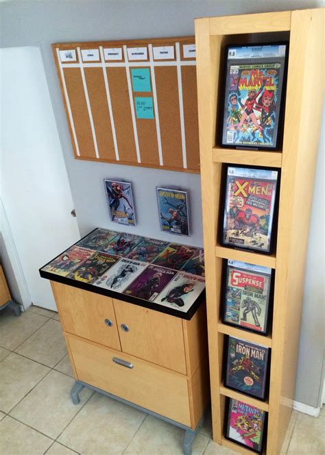 CollectorMount Comic Mount Comic Book Shelf Stand and Wall Mount ...