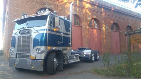 Durkin Diesel, Laurent Othart's 1980 Freightliner cabover at the ATHS nationals in Salem, OR ...