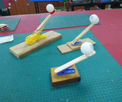 A Very Simple Catapult to Make With Kids | Catapult for kids, Catapult, Diy for kids