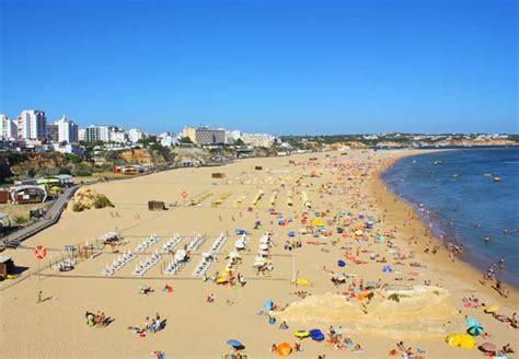 Praia da Rocha, Portugal; an independent tourism guide for 2024