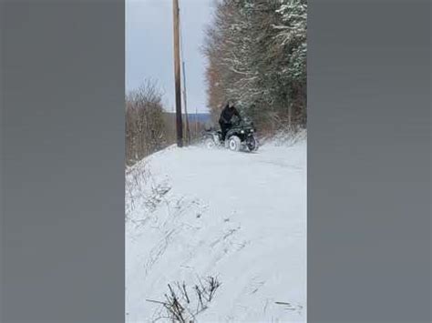 Fishtailing in a Honda Rancher #country #atv #snow #drift - YouTube