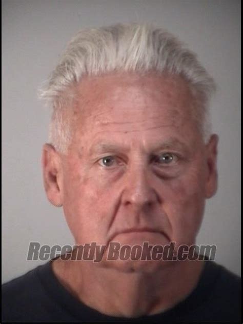 Recent Booking / Mugshot for MATTHEW LENORD DAILEY in Lake County, Florida