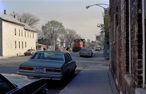 Milwaukee Road Lakewood 4-24-86 9 | A little Northside neigh… | Flickr