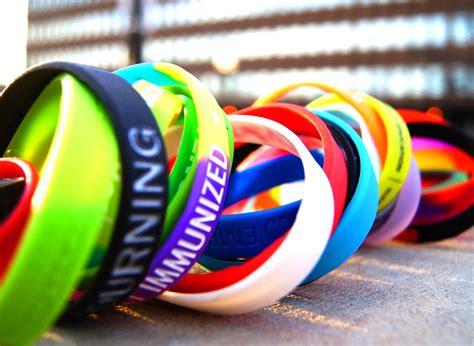 Fundraising With Silicone Wristbands: Why Does It Work?