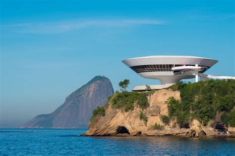 The Niterói Contemporary Art Museum, the Pearl of Brazil