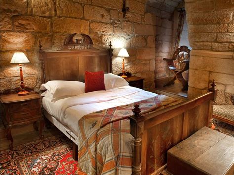 Dalhousie Castle room and bedroom information, gallery of pictures