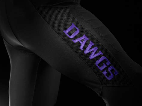 Washington Huskies unveil revamped football uniforms - Sports Illustrated