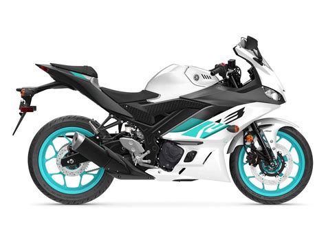 2024 Yamaha YZF-R3 Vivid White for sale in Pointe-à-la-Croix - Sports Max