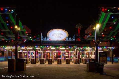 Christmas Town 2016: Holiday Tradition at Busch Gardens Tampa - Touring Central Florida