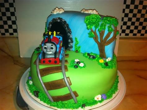 Thomas The Train Cake - CakeCentral.com