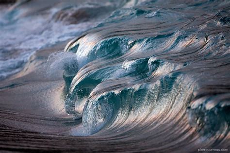 92 Majestic Wave Photos That Capture The Beauty Of Breaking Waves | Bored Panda