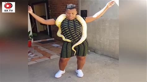 ZODWA WABANTU'S SNAKE CAME OUT (MAMLAMBO) - YouTube