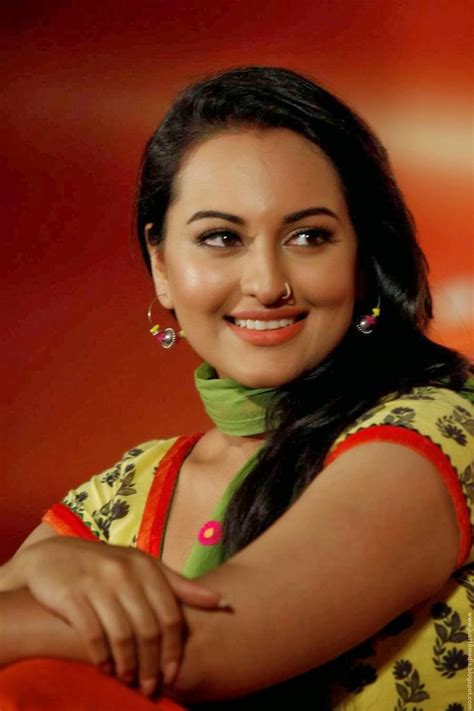 Actress Sonakshi Sinha Profile, Biography, Photos | Just 10 Media