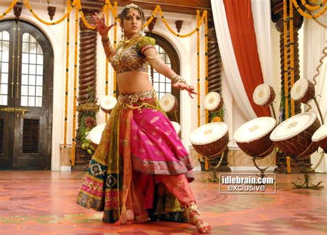 Arundhati Drum Song One the sets photo gallery - Telugu cinema - Anushka