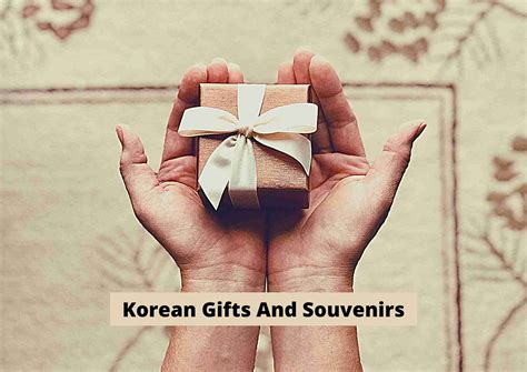 12 Korean Gifts And Souvenirs Ideas | The Cutest Things To Buy! - Korea ...